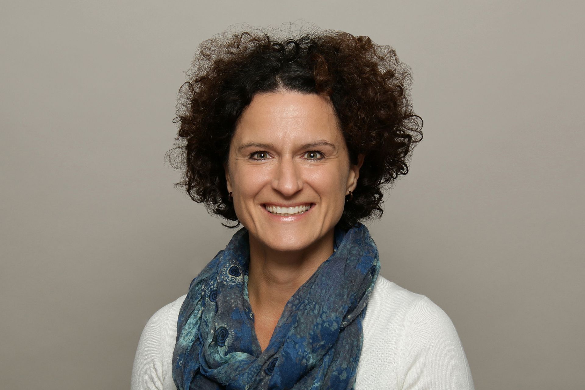 Portraitbild von Sekretärin Beate Kicherer